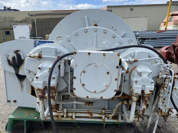 Image 4 of 8 - Trawl winch