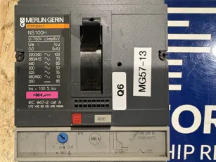 Merlin Gerin -  Compact