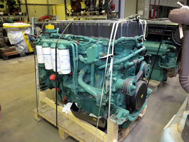 Image 1 of 5 - Volvo - D12D-B MH