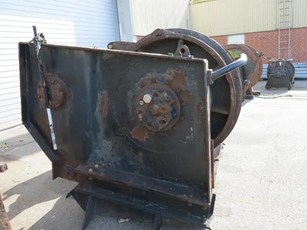 Image 5 of 7 - Trawl winch