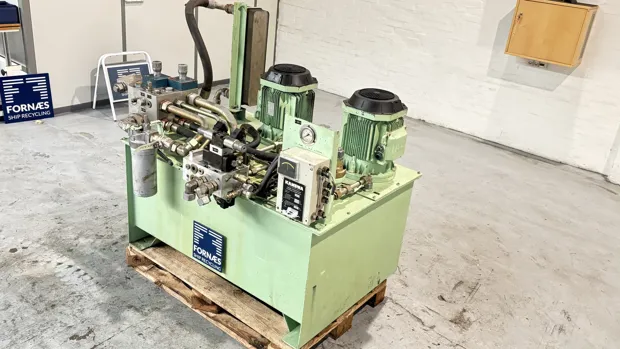 Image 3 of 13 - HS326