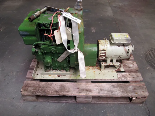 Image 3 of 4 - Lister