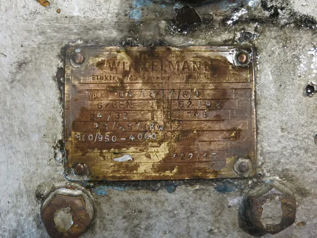 Image 5 of 6 - Lister