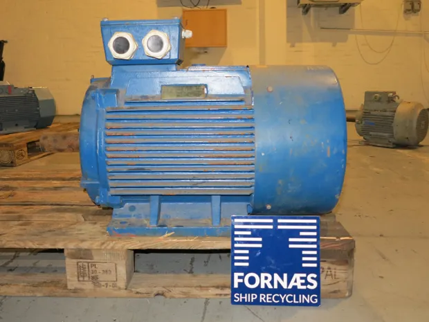 Image 1 of 5 - Bevi - 4D 200L-4