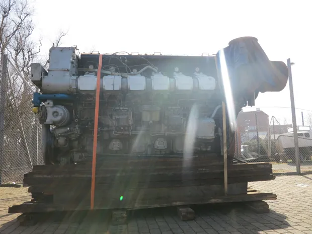 Image 3 of 7 - Deutz - SBV 12M 628