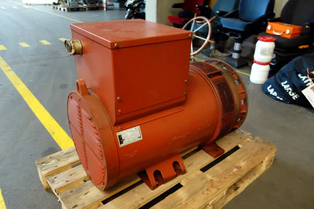 Image 1 of 3 - Mecc Alte Spa - ECP34-2L/4