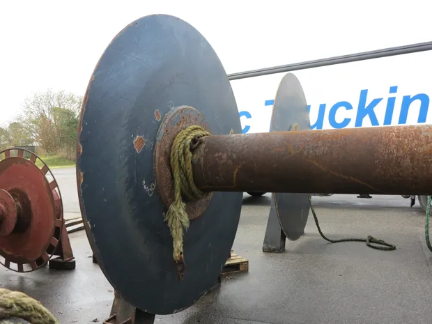 Image 2 of 6 - ND359