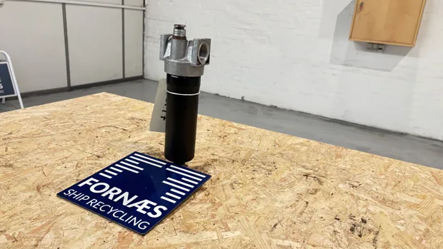 Image 7 of 9 - Parker - GMF size2