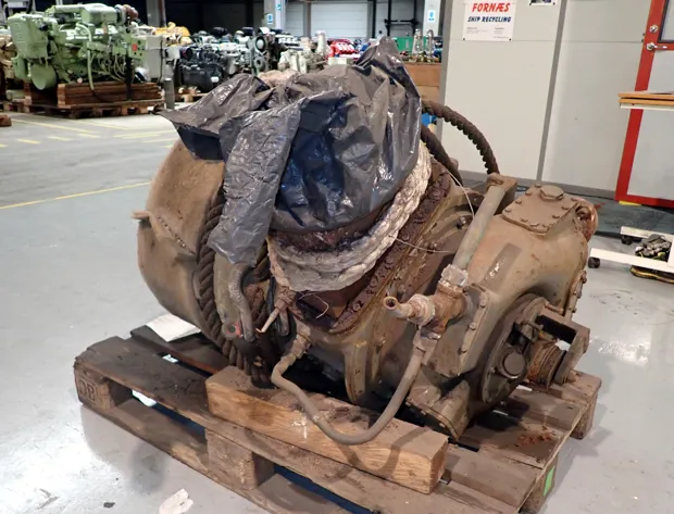 Image 3 of 5 - Napier - 200 / 204