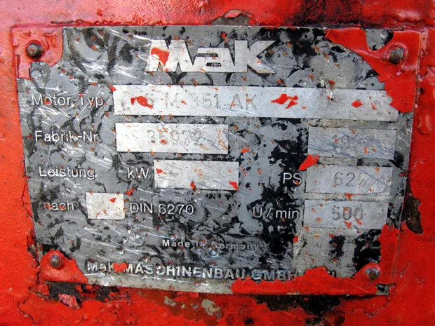 Image 4 of 5 - MaK - 6M 351 AK