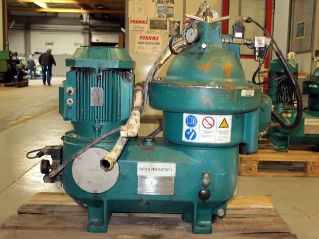 Image 2 of 5 - Westfalia - OSD 18-0136-067/8