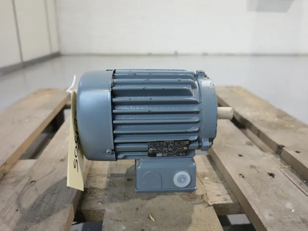 Image 1 of 3 - VEM - K21R 71 G4 H