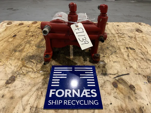 Image 1 of 5 - FI139