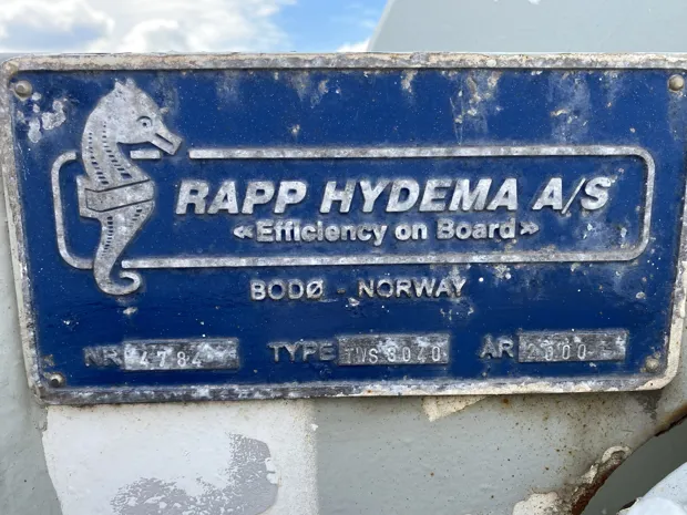 Image 2 of 8 - Trawl winch