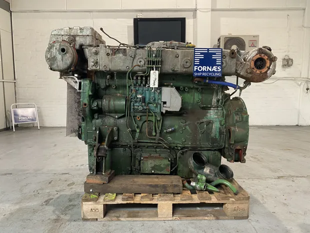 Image 1 of 7 - Volvo - TAD 121 CHC