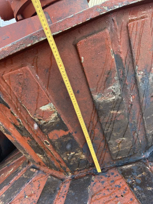 Image 5 of 6 - Chain wheel