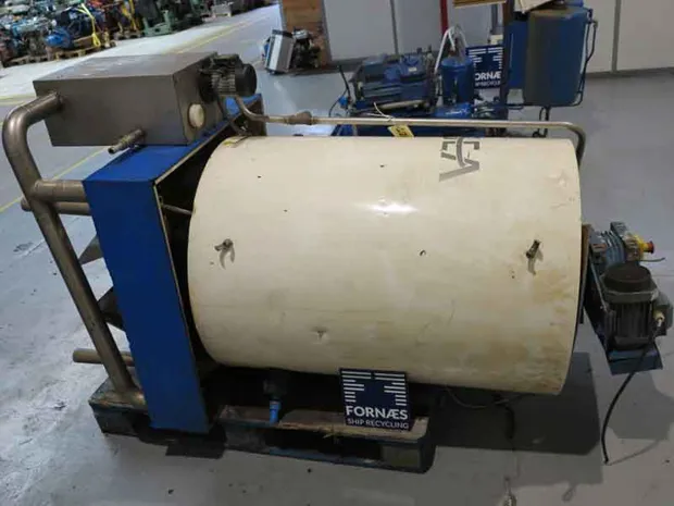 Image 4 of 7 - GEA  - F200 SBF Icemachine/ icegenerator