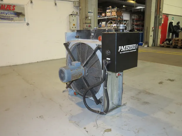 Image 6 of 8 - No plate