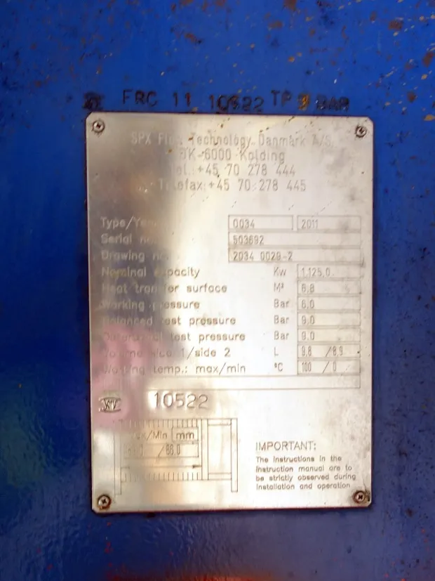 Image 3 of 3 - APV - 34