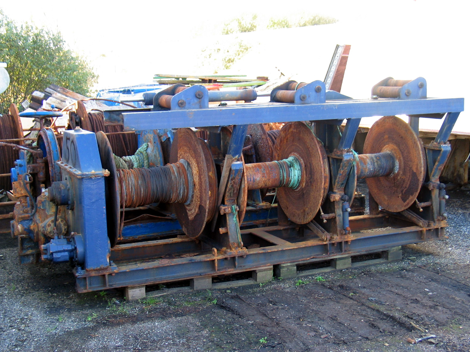 Trawl winch