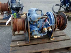 Tackle winch