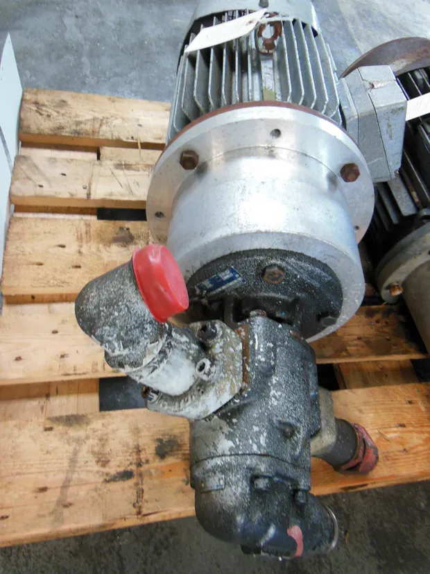 Image 2 of 3 - HP118