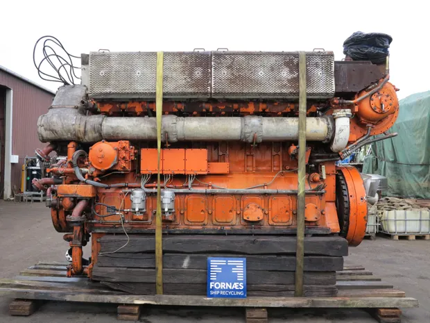 Image 1 of 12 - Deutz - SBV 8M 628