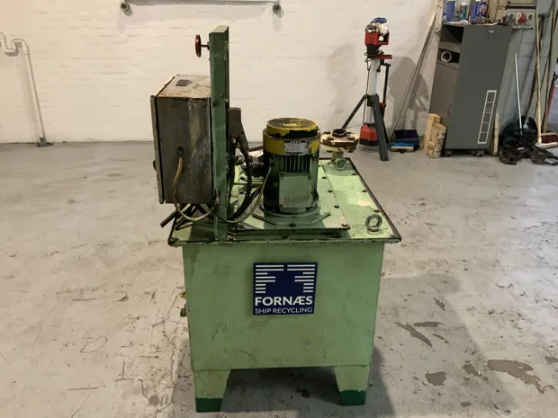 Image 4 of 8 - HS329