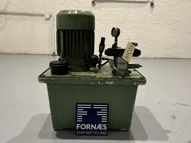 Image 2 of 12 - HS304