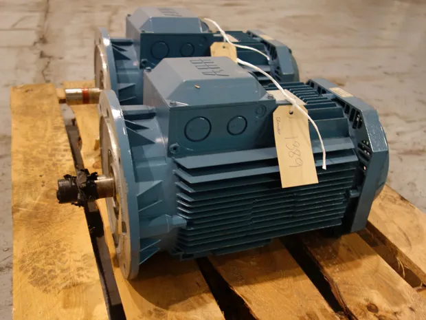 Image 1 of 3 - ABB - M3AA 132 SMB 2 HO