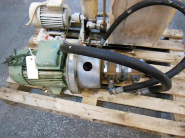 Image 3 of 4 - HP273