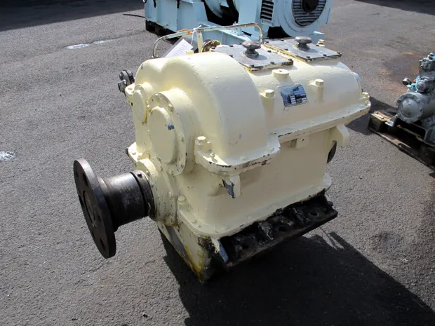 Image 4 of 6 - Reintjes - SUK 320