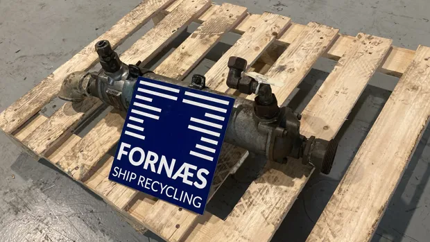 Image 4 of 5 - Bowman - EC140