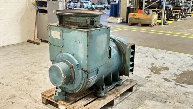 Image 4 of 8 - Stamford  - HC44C