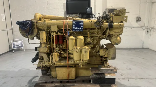 Image 1 of 9 - Caterpillar - D343