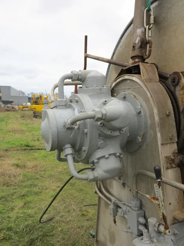 Image 5 of 5 - ND335