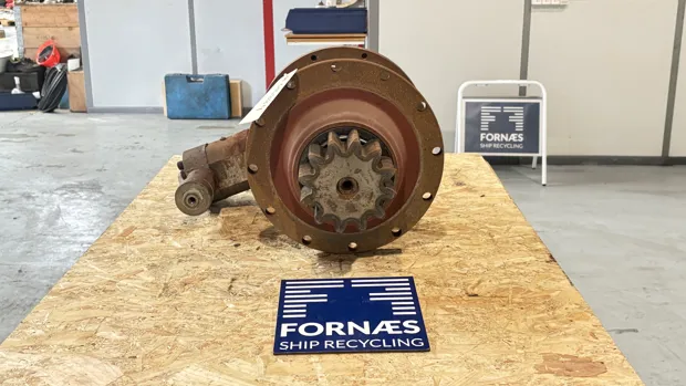 Image 8 of 9 - David Brown - 690108663