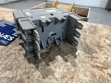 Merlin Gerin - Compact