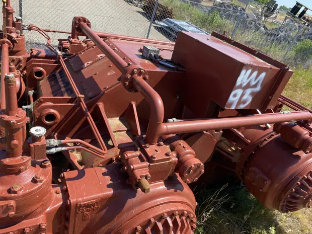 Image 6 of 15 - Brattvaag - CT63SBL