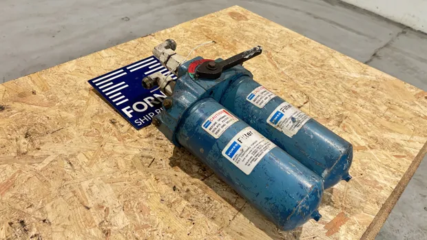 Image 3 of 6 - Vokes - E6359915/32