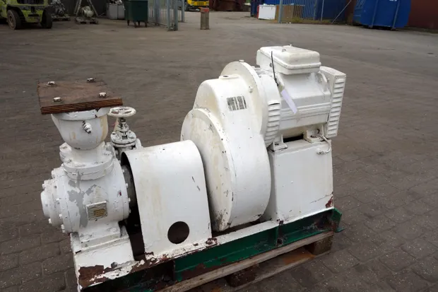 Image 2 of 4 - Brattvaag - G170-111-47 Clockwise