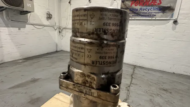 Image 13 of 13 - Danfoss - OMT 160 T