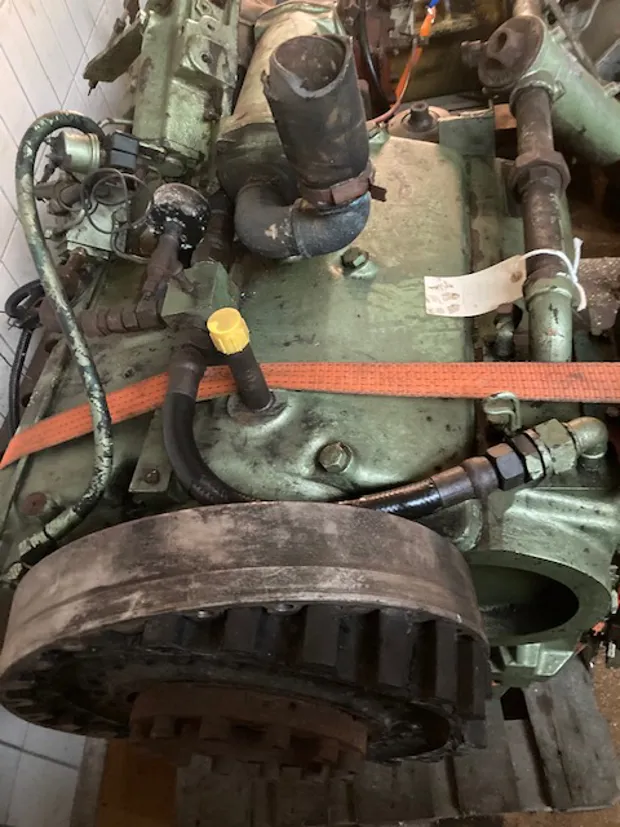 Image 8 of 8 - Guascor - RV 300