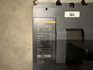 Merlin Gerin - NS630N