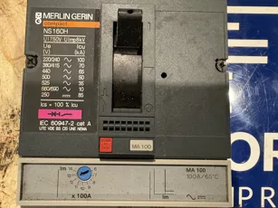MERLIN GERIN - NS160H