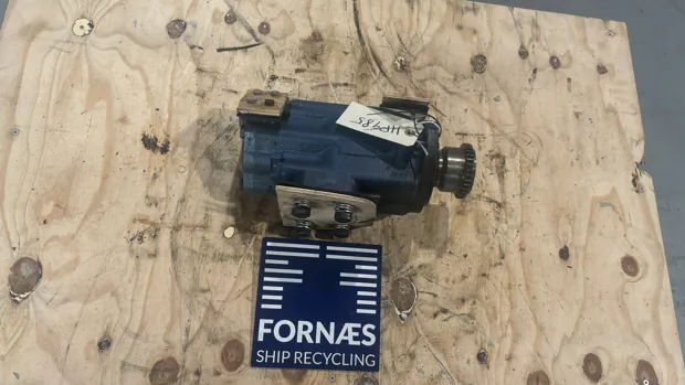 Image 9 of 11 - HP985