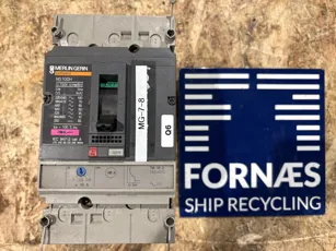 Merlin Gerin - Compact