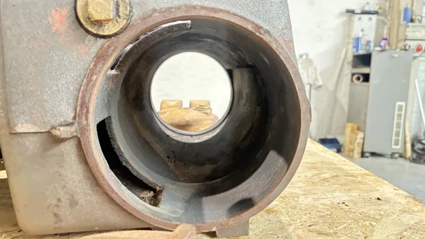 Image 5 of 10 - Volvo Penta - TMD 100AK