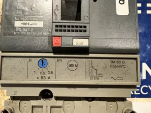 MERLIN GERIN - NS100N