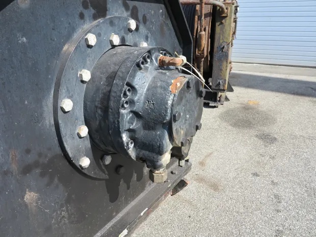 Image 4 of 5 - Trawl winch